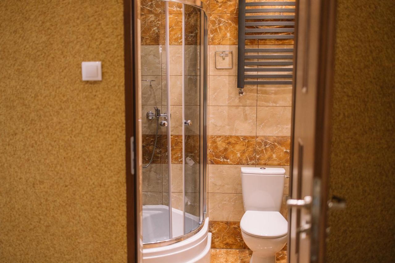 West13 Guest Rooms Krakow Exterior photo