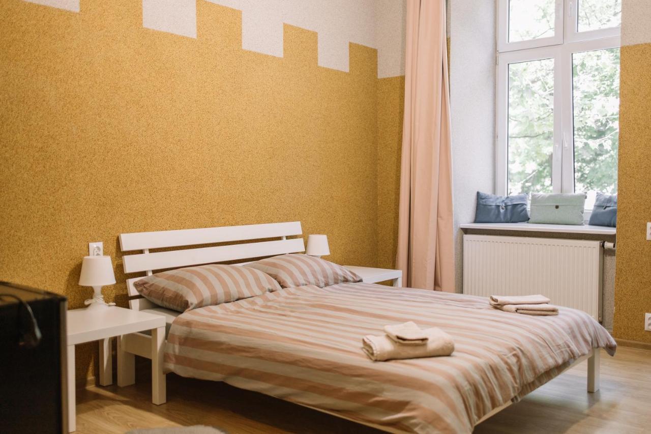 West13 Guest Rooms Krakow Exterior photo