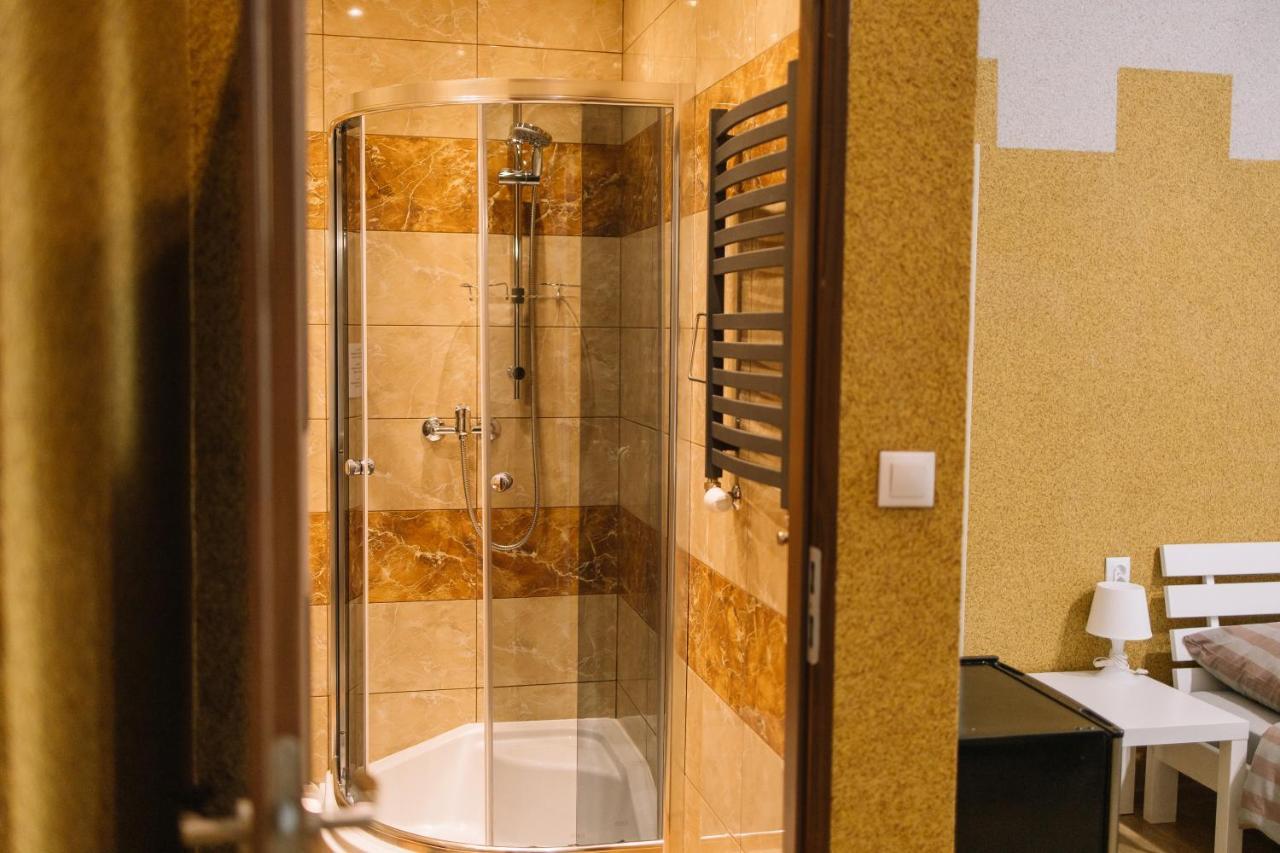 West13 Guest Rooms Krakow Exterior photo