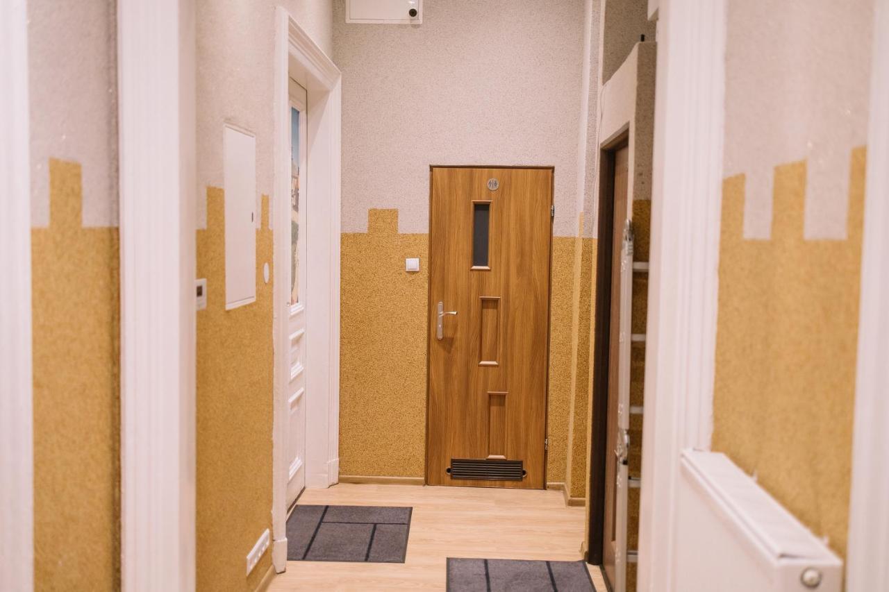 West13 Guest Rooms Krakow Exterior photo