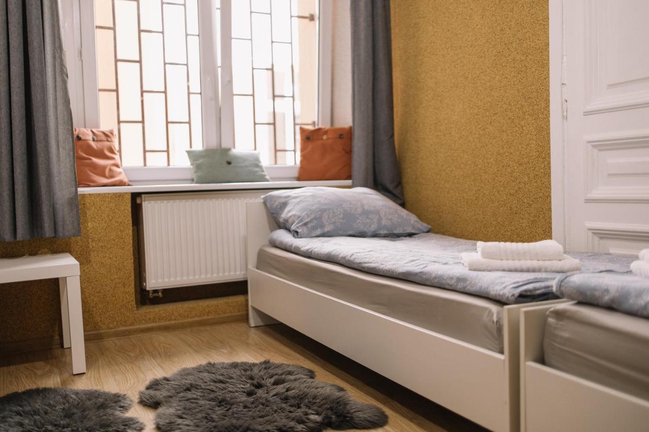 West13 Guest Rooms Krakow Exterior photo