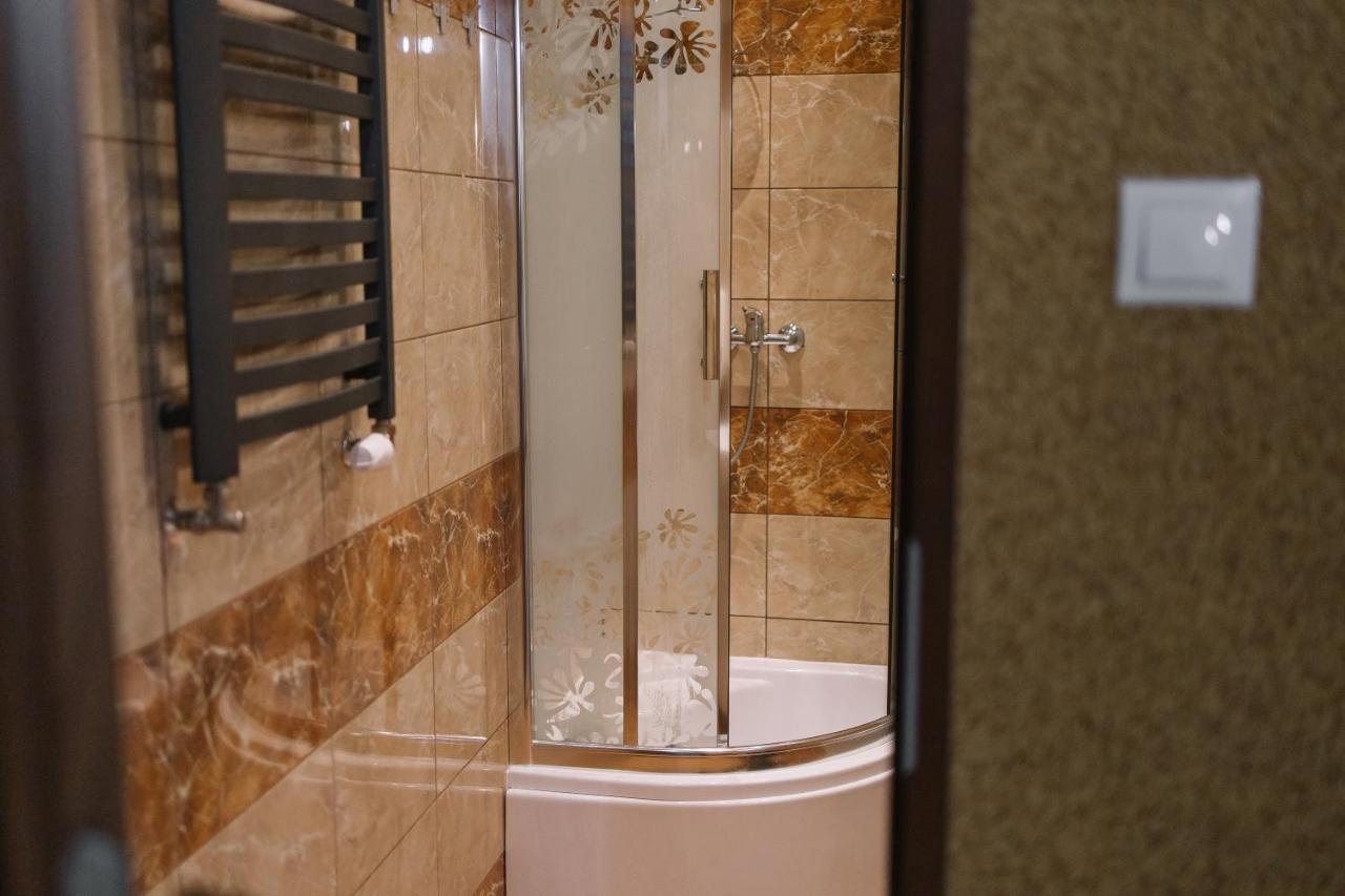 West13 Guest Rooms Krakow Exterior photo