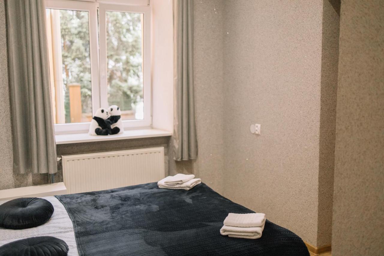 West13 Guest Rooms Krakow Exterior photo
