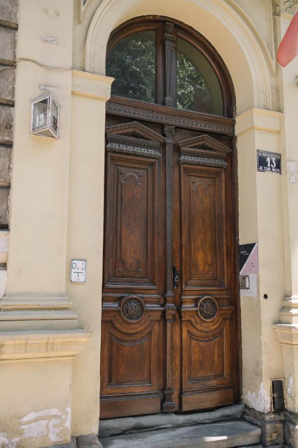 West13 Guest Rooms Krakow Exterior photo